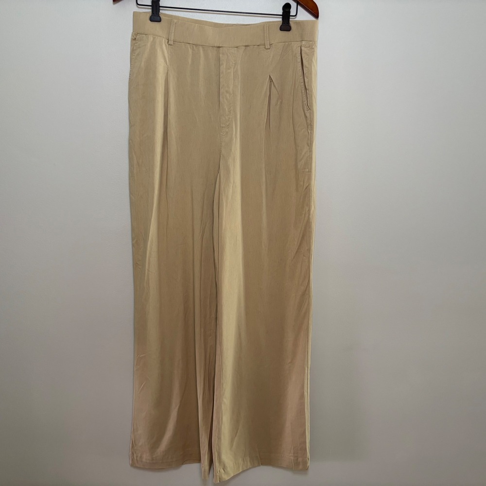 Halara High-Waisted Wide-Leg Pants Pockets Work Womens Large Office Tan Flowy